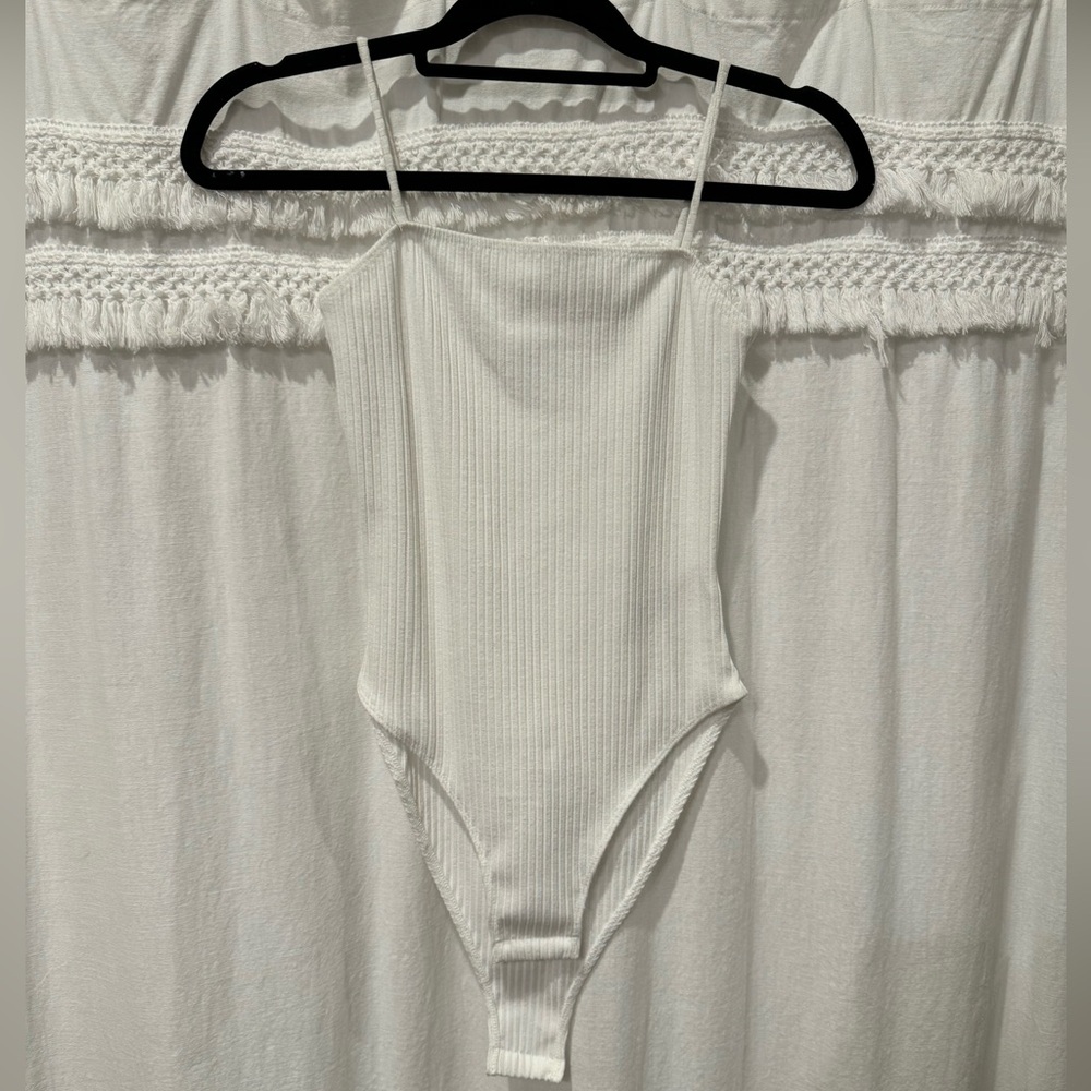 Topshop Nordstrom ribbed white bodysuit - size US 4